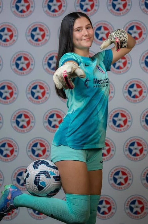 Carolina Flores - San Antonio City Soccer Club